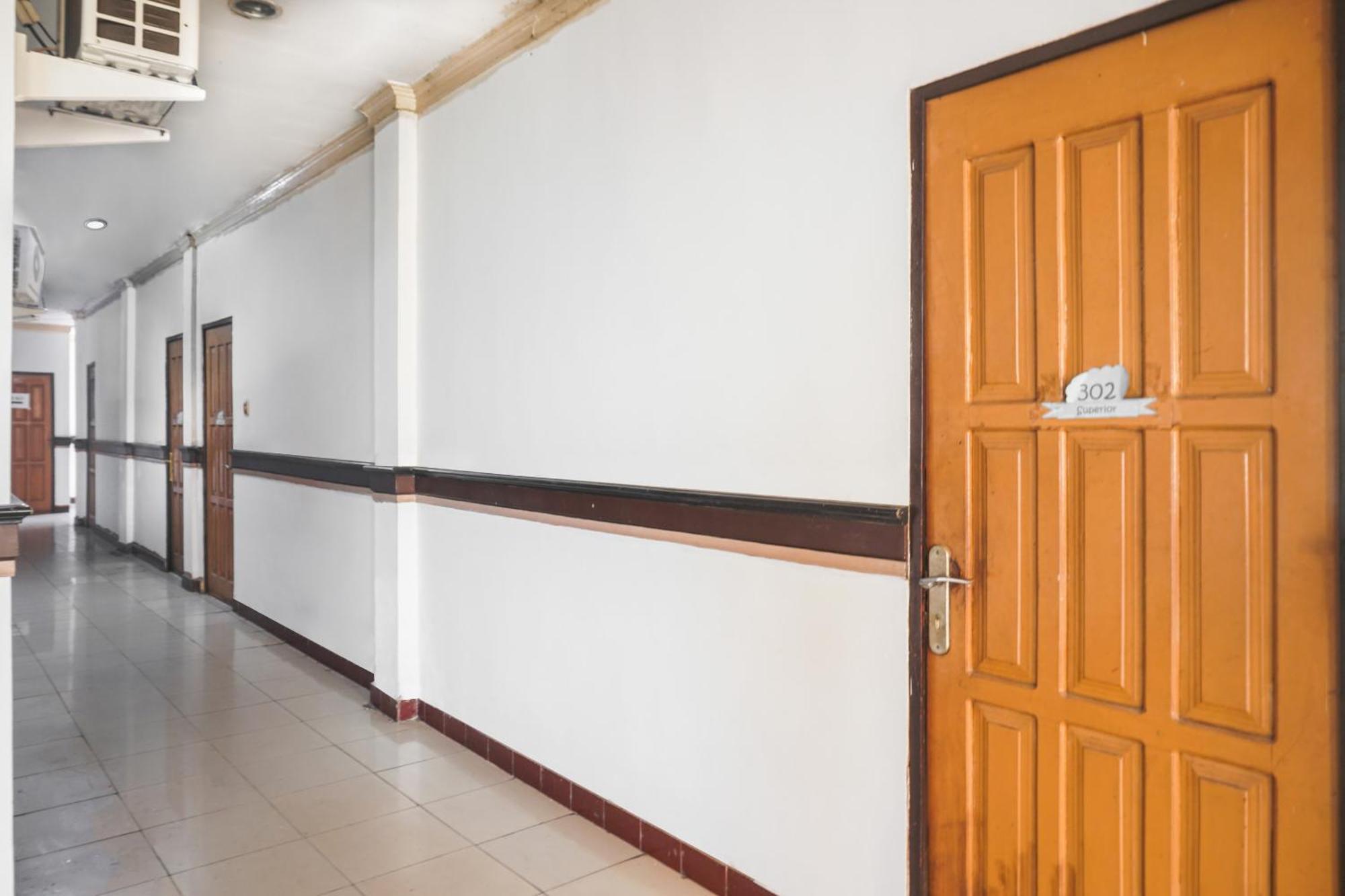 Spot On 92890 Losmen Bahalap Syariah Marabahannearsiring Marabahan Ulek Barito Banjarmasin (South Kalimantan) Exterior foto