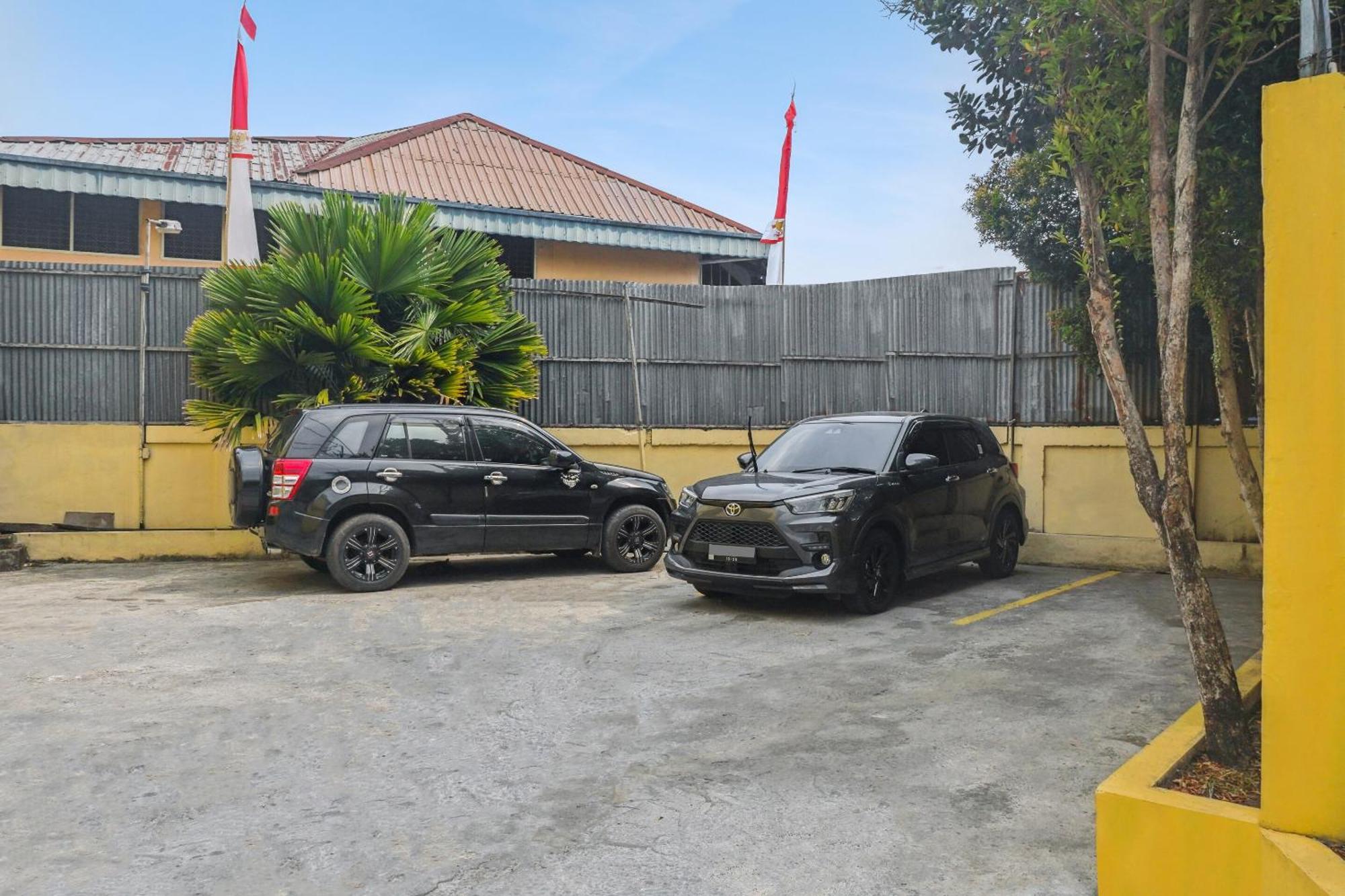 Spot On 92890 Losmen Bahalap Syariah Marabahannearsiring Marabahan Ulek Barito Banjarmasin (South Kalimantan) Exterior foto